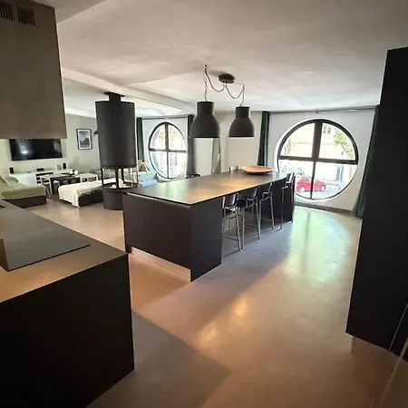 Magnifique 120m2 Climatise Centre דירה *